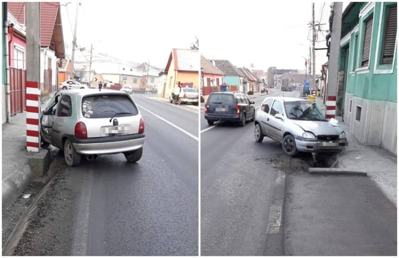 foto: accident la copșa mică - un șofer a intrat cu mașina într-un stâlp