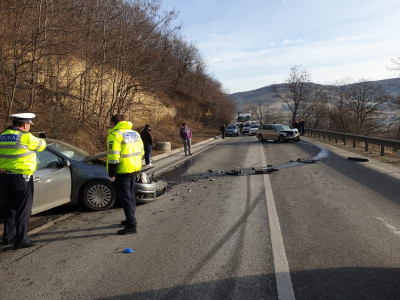 foto: accidentul grav de la ruși - în ce stare sunt cele șapte victime