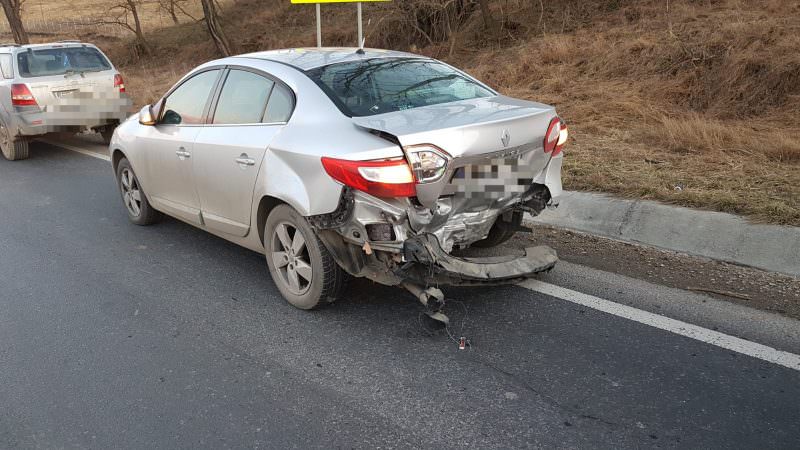 foto: accident la târnava din cauza vitezei - o femeie rănită