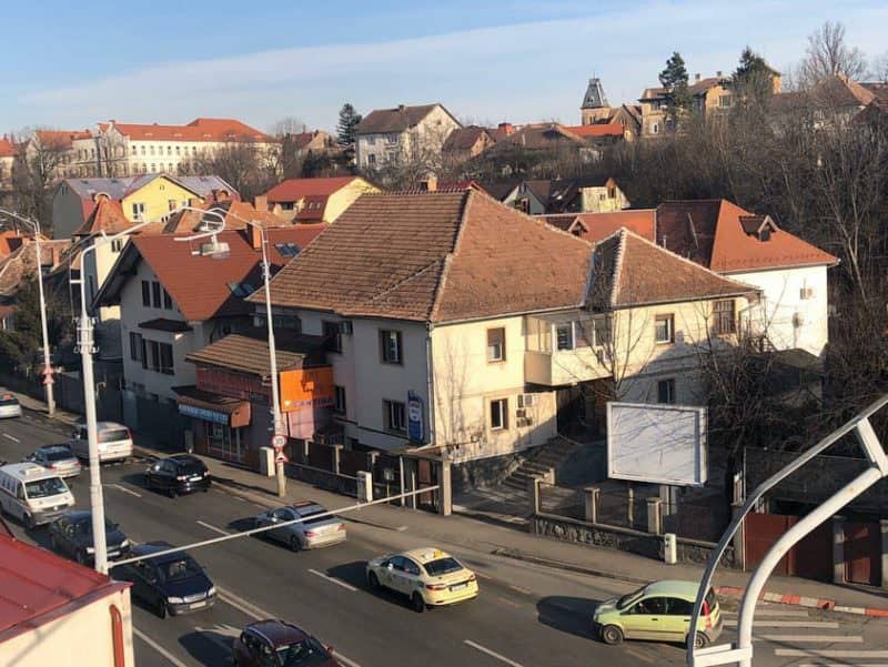 foto: calmatoare de trafic montate pe șoseaua alba iulia - șoferii sibieni tot nemulțumiți