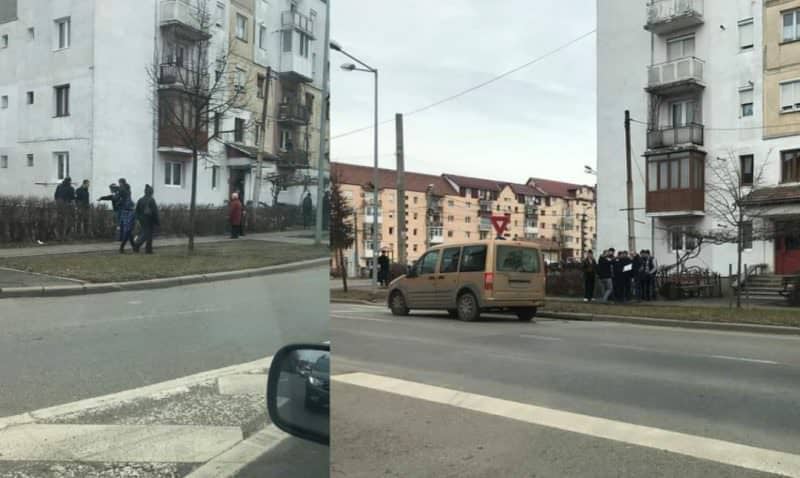 FOTO Protest inedit la Cireșica - Locuitorii din zonă, împotriva lărgirii drumului spre Cisnădie