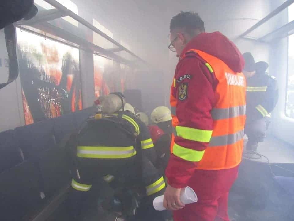 foto: exercițiu isu la gara din sibiu - cum s-ar interveni la un accient feroviar