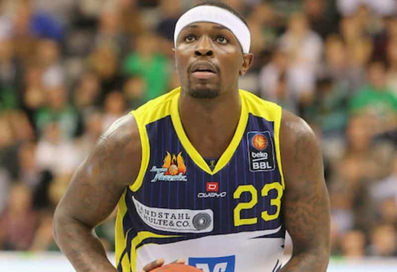 CSU Sibiu l-a transferat pe americanul Larry Gordon