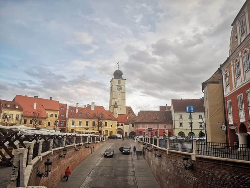 numărul turiștilor străini, în scădere în 2019 la sibiu - ce județe au preferat