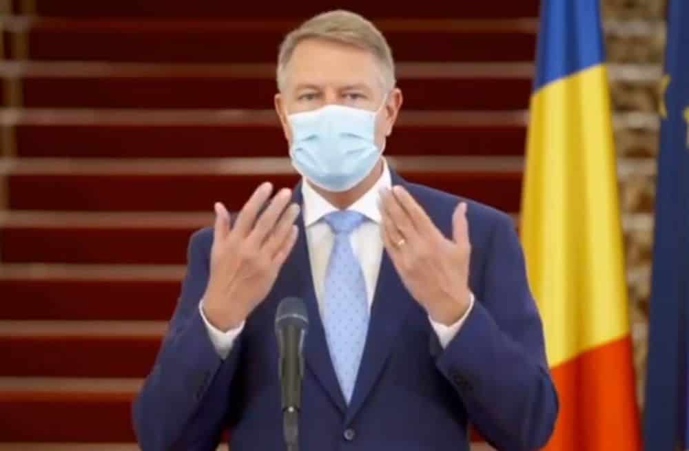 iohannis: „dacă purtăm măști și păstrăm distanța vom face posibilă ridicarea mai rapidă a cât mai multor restricții”