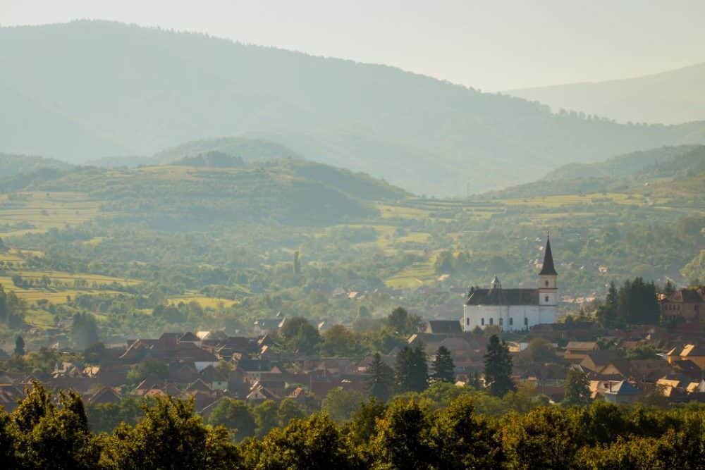 turism: românia în topul țărilor cu cele mai bune recenzii online