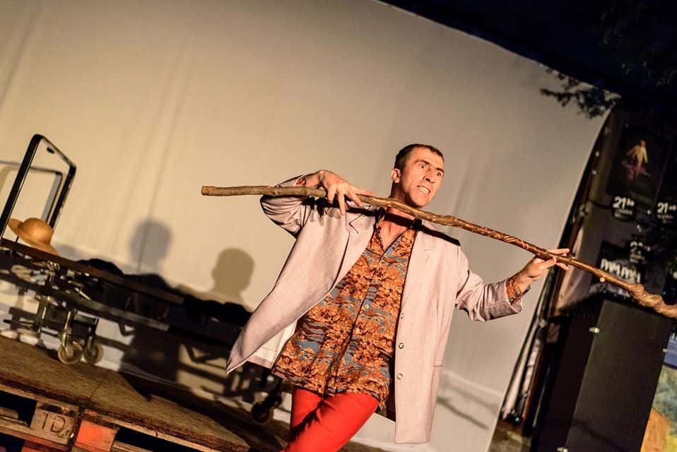 campanie inedită a unor artiști din sibiu - transferă teatrul în mediul virtual