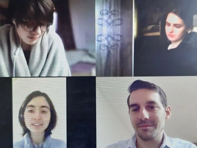 zeci de elevi de la colegiul „goga”, întâlnire pe skype cu principele nicolae al româniei