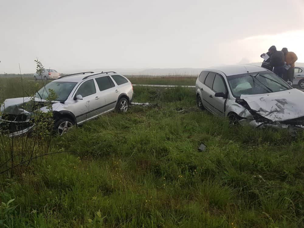 foto - accident în apropiere scoreiu - un șofer a fost rănit