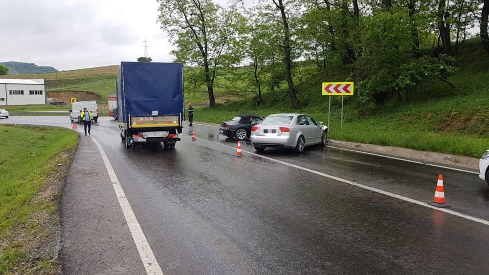 foto: accident grav între copșa mică și târnava - trei persoane rănite