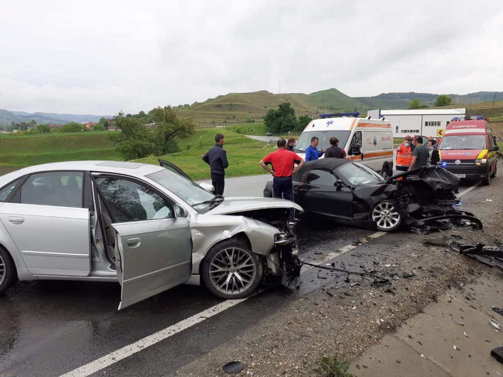 foto: accident grav între copșa mică și târnava - trei persoane rănite