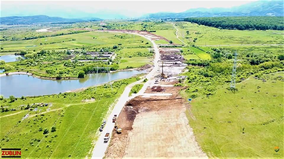 VIDEO FOTO: Autostrada Sibiu - Boița - „Lotul nu este lipsit de poduri și viaducte spectaculoase”