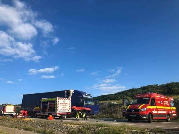 FOTO Accident cu trei morți în județul Cluj - Un camion din Sibiu este implicat