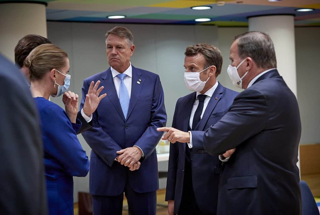 de ce nu a purtat iohannis mască la reuniunea consiliului european - administrația prezidențială face precizări