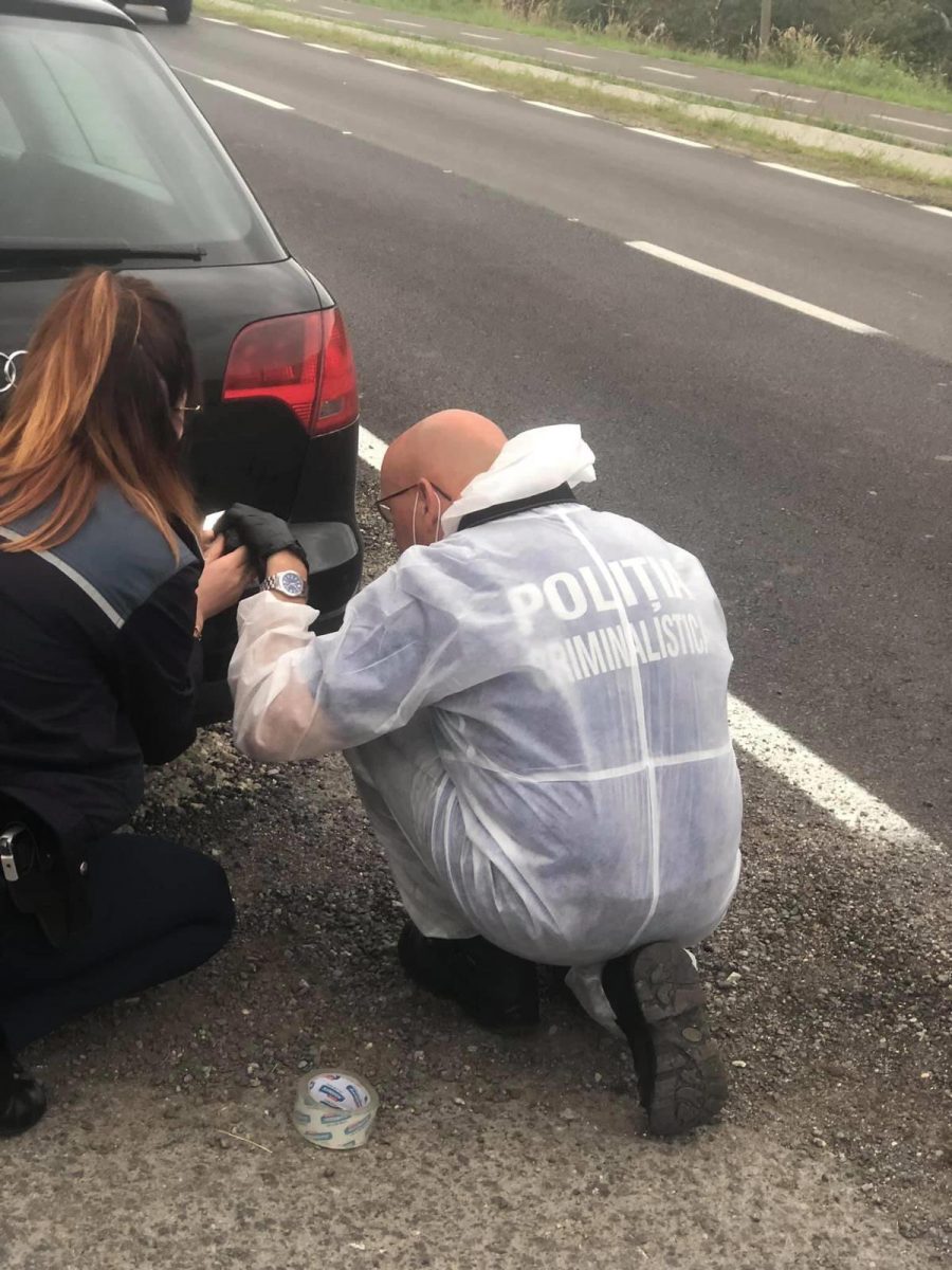 furt de biciclete ale unor concurenți de la turul ciclist al sibiului - hoții le-au abandonat într-o livadă