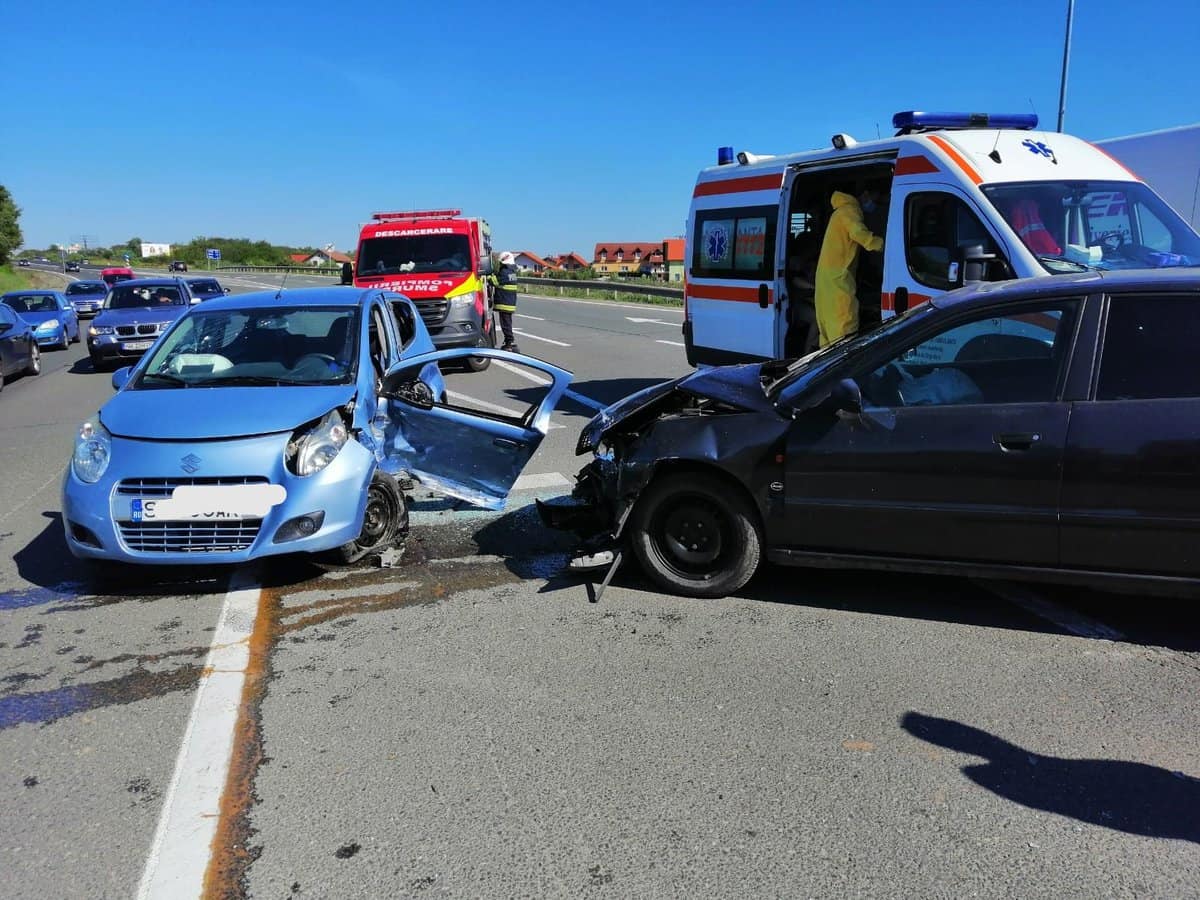 accident pe dn1 la șelimbăr - un om încarcerat