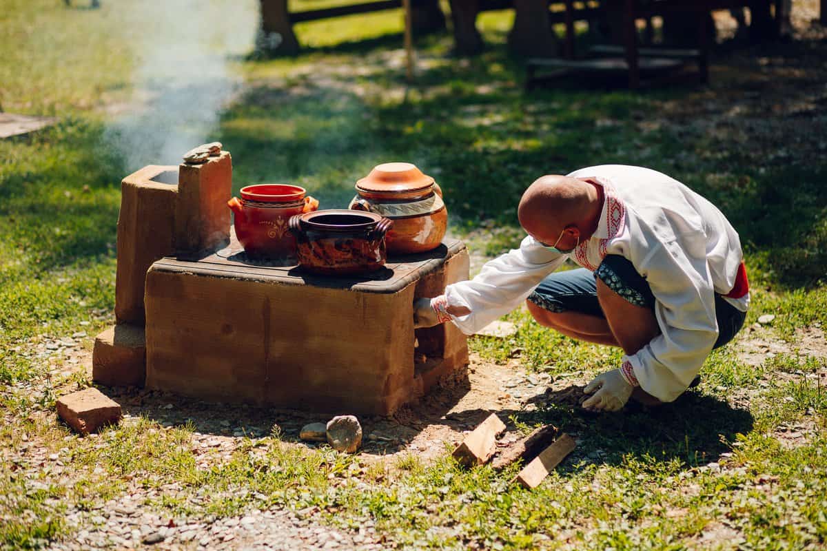 Ediția de toamnă a târgului „Frumos. Ceramic. Folositor” începe vineri – Programul complet