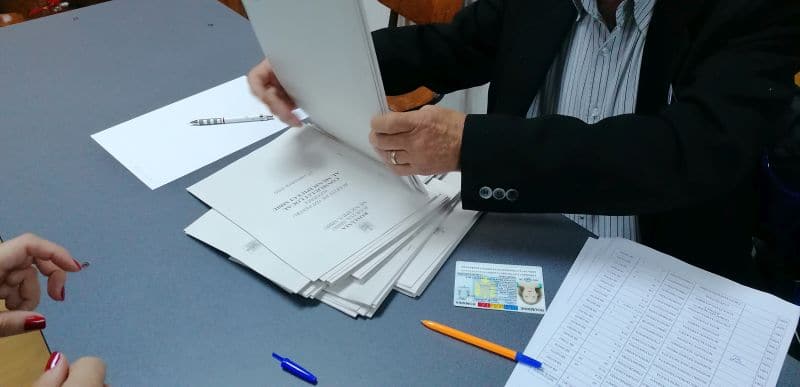 prezența la vot în județul sibiu - mai puțini oameni la urne comparativ cu 2016