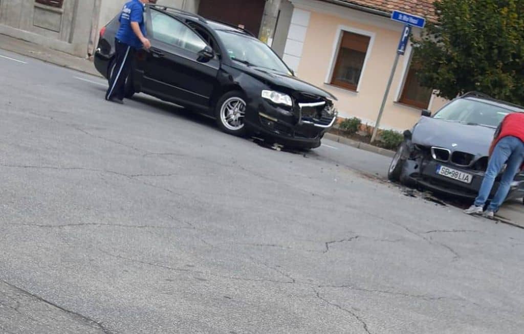 Accident la Mediaș - O femeie a ajuns la spital