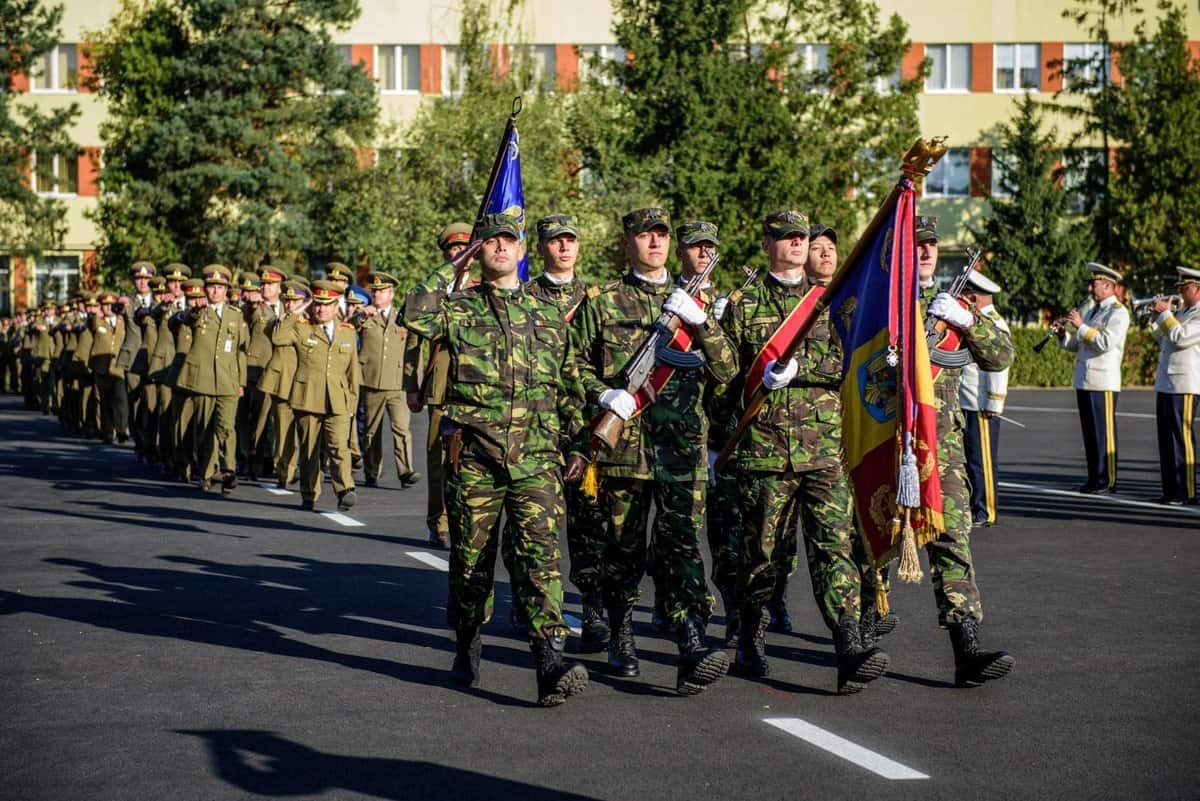 mesajul primarului astrid fodor de ziua armatei – "nu putem lăsa ziua armatei să treacă fără a o marca"