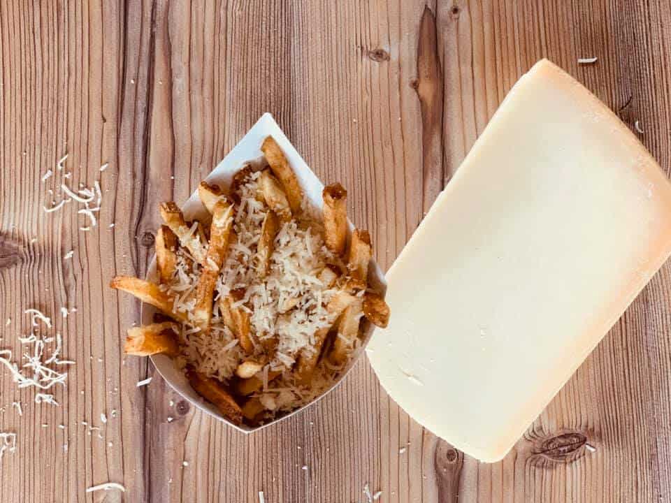 delicioșii cartofi prăjiți de la dirty fries – rețete savuroase doar din ingrediente proaspete - vezi meniu