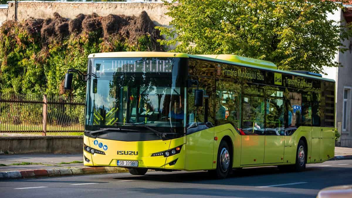 mai multe autobuze pe traseu pentru meciul dintre fc hermannstadt și cfr cluj din 6 noiembrie