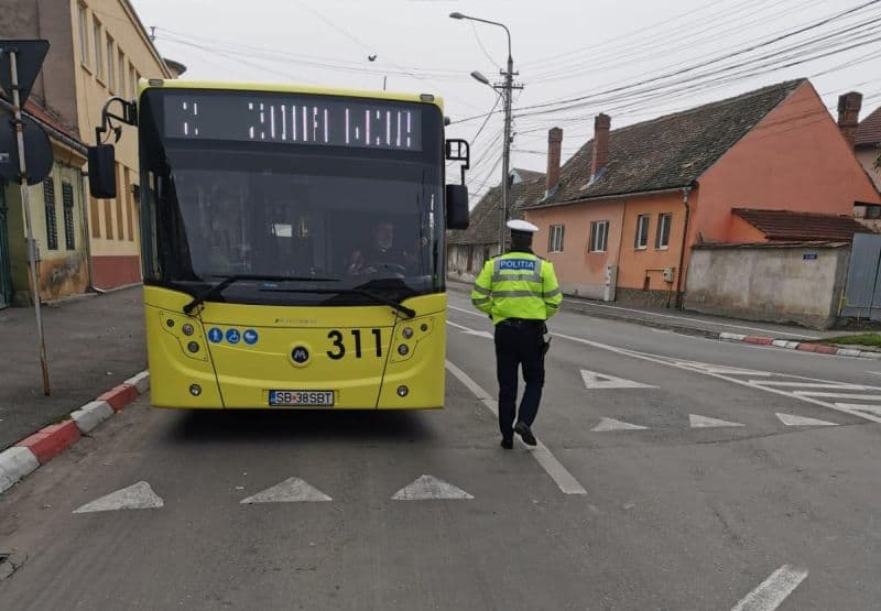 foto razie în târgul obor din sibiu - poliția a dat zeci de amenzi