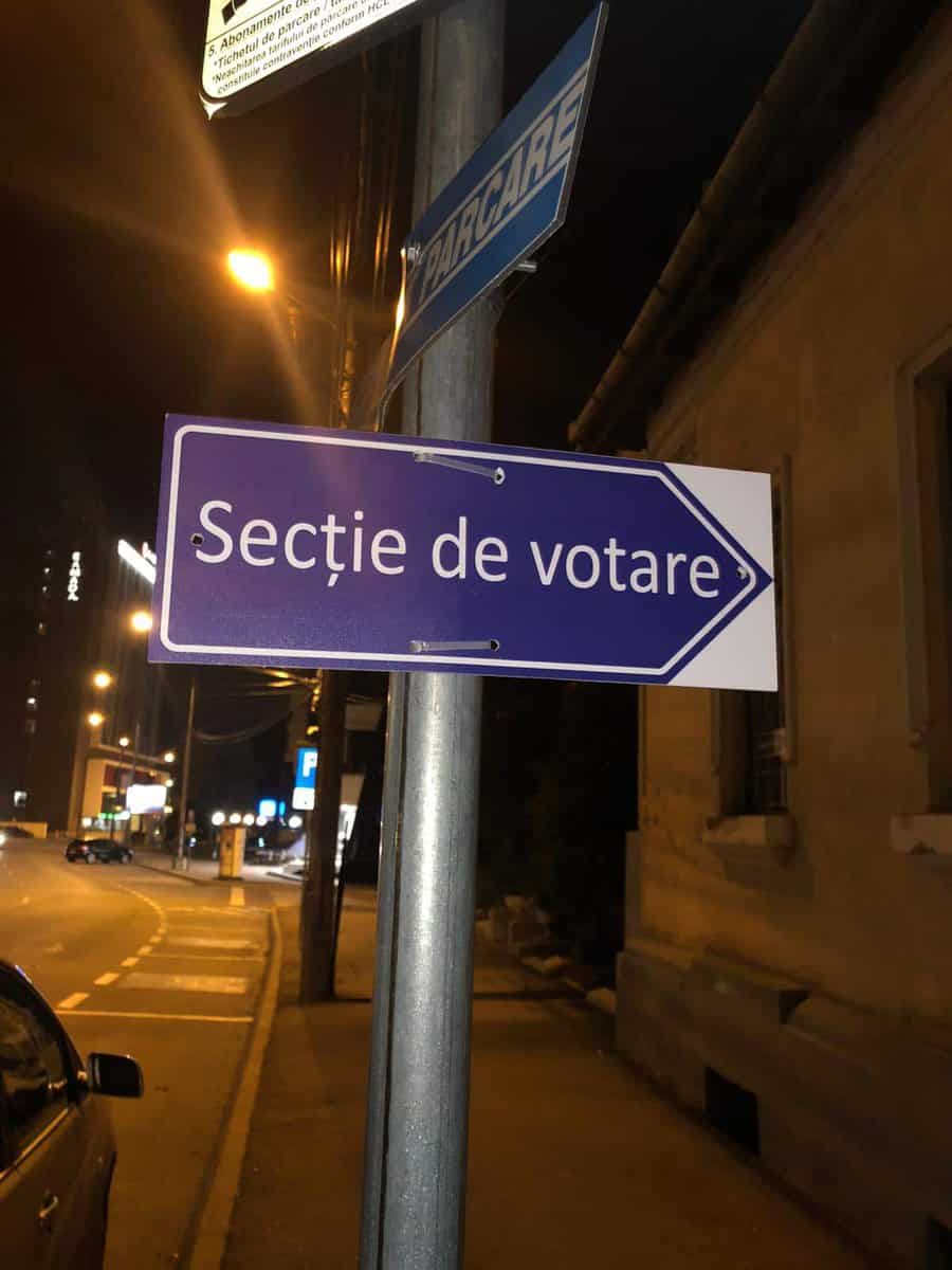 moldovenii din sibiu își aleg președintele - prezență mare la vot, chiar și în pandemie