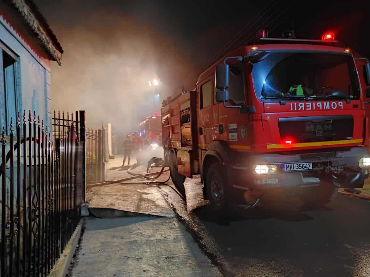 update foto: șură în flăcări la daia