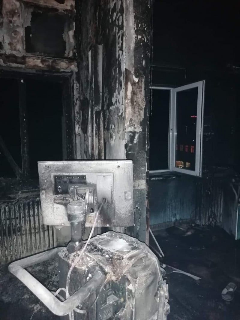 UPDATE FOTO VIDEO - Incendiu pe secția ATI a unui spital din România - Zece oameni au murit