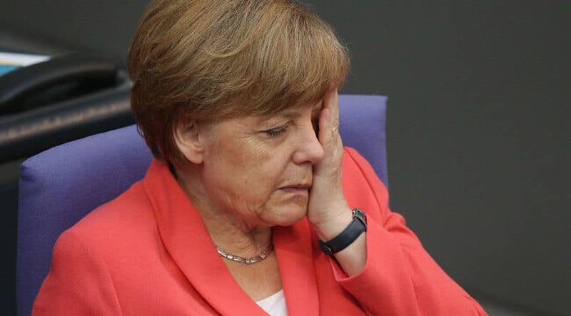 angela merkel jefuită la cumpărături