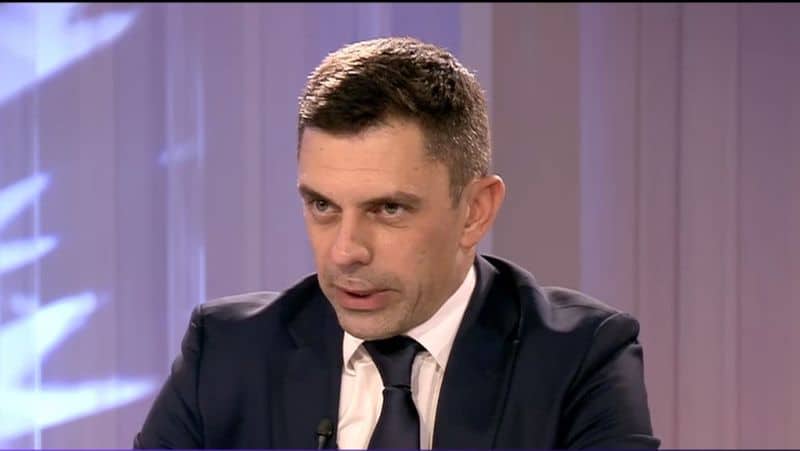 propunerea ministrului sportului - 45 de minute de mișcare înainte de începerea orelor