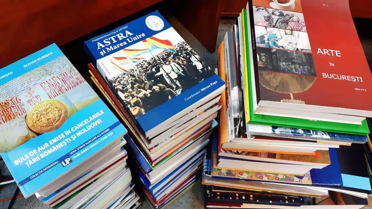 biblioteca astra, mai bogată cu 3,200 de cărți – donație a bibliotecii naționale a româniei