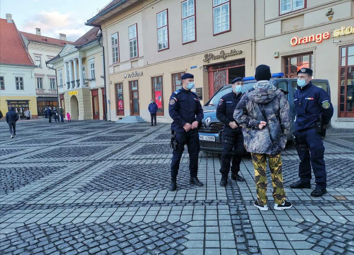 performanță în lupta anti covid la sibiu - amenzi de 17.500 lei în weekend