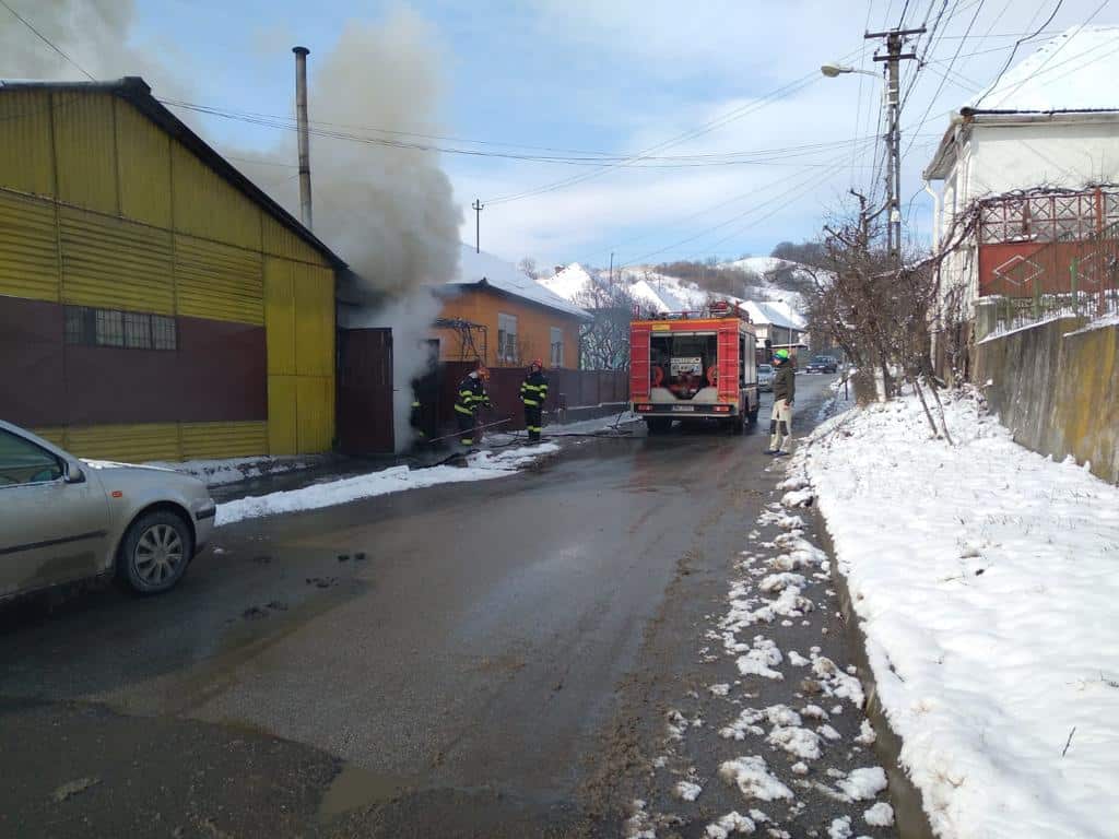 FOTO: Incendiu la Mediaș - A luat foc o centrală termică