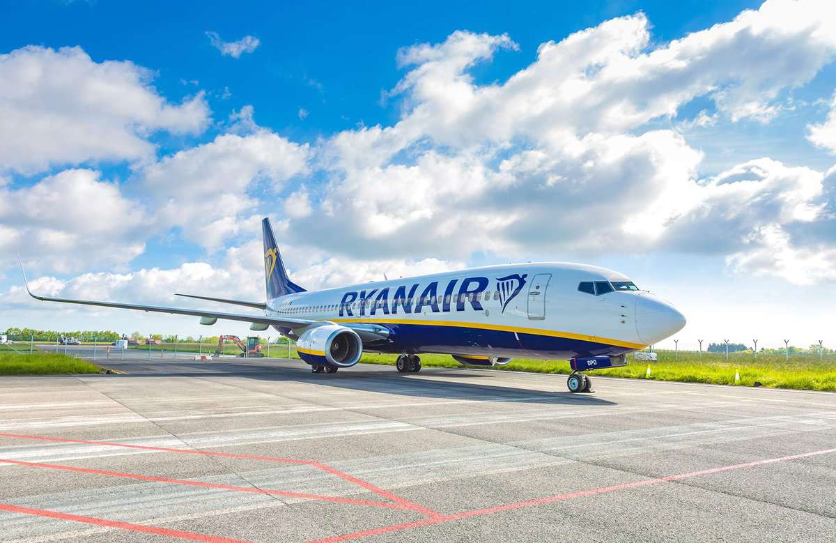 ryanair suspendă zborurile pe cinci rute de la sibiu - cele către billund, liverpool, milano, bologna și corfu