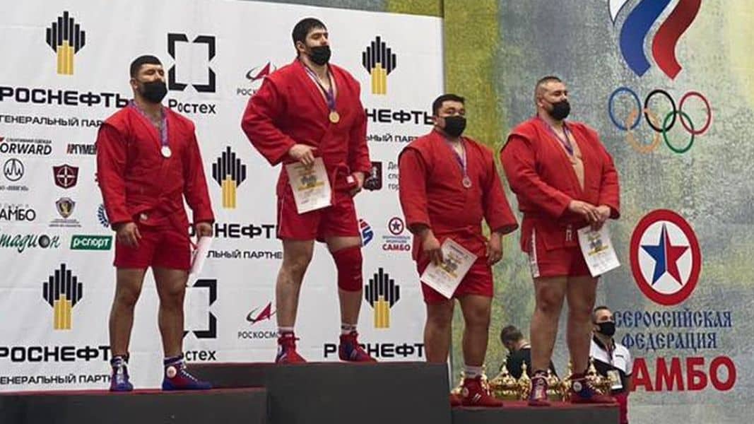 Sibianul Daniel Natea, bronz la Cupa Mondiala de Sambo în etapa de la Moscova