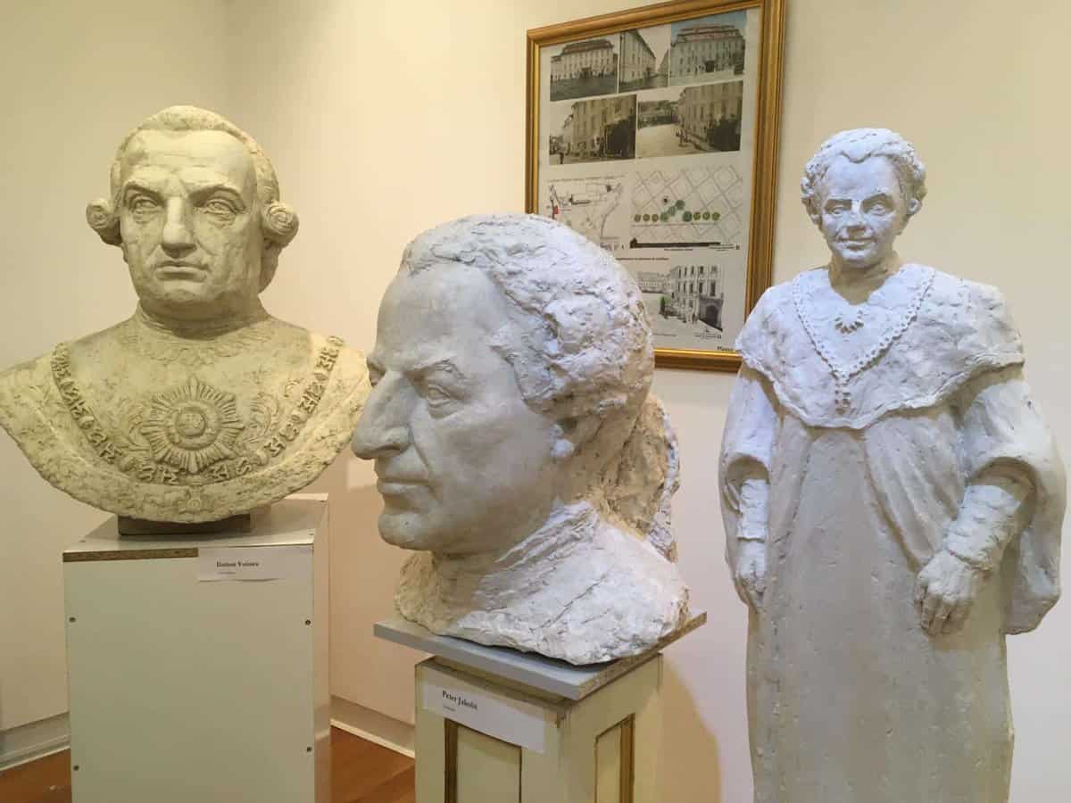 video: un sculptor din oradea va realiza statuia baronului brukenthal de la sibiu