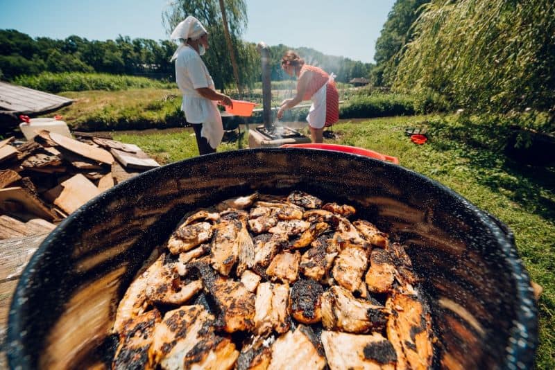 începe sărbătoarea deltei în muzeul din dumbrava - poftiți la mâncăruri din pește