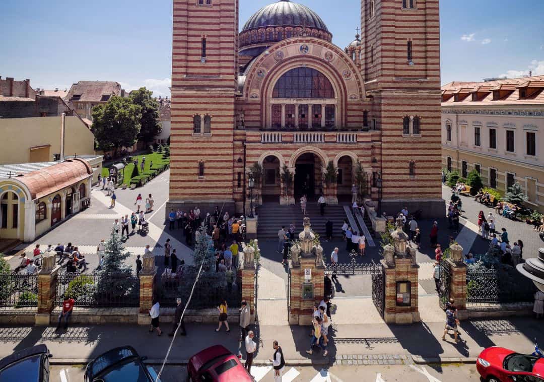 restricții de trafic în sibiu pentru desfășurarea slujbelor religioase de paște