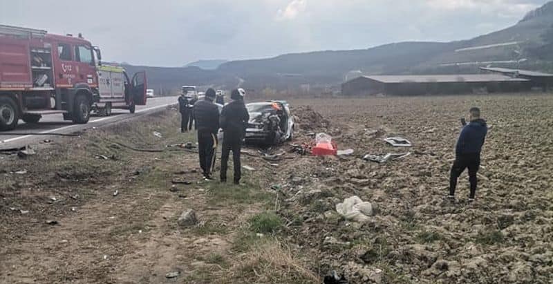 update video foto accident mortal la cristian - trei morți și o femeie gravidă rănită