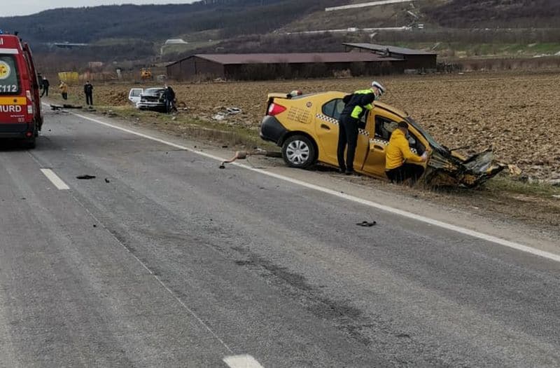 update video tragedia de pe dn1 de la cristian - trei oameni au murit, iar o gravidă a ajuns la spital