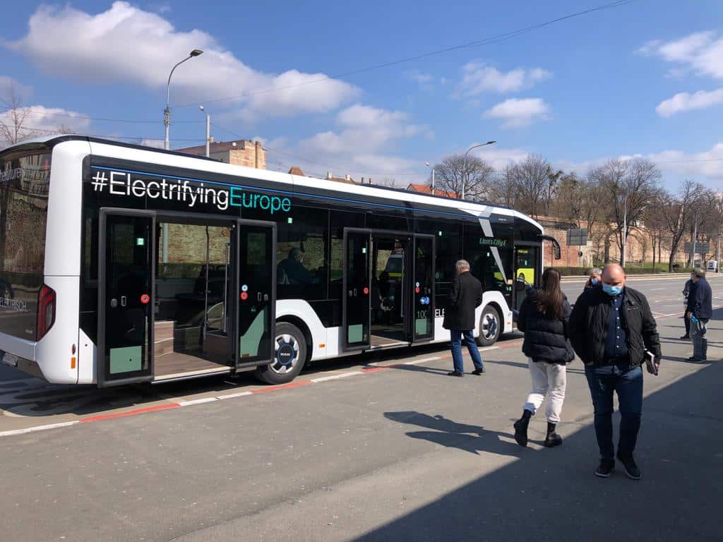 foto: cel mai popular autobuz electric din europa în teste la sibiu - are autonomie de peste 200 kilometri