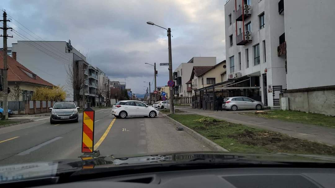 video foto: cum se circulă în zona stadionului după ce strada goga a fost închisă parțial