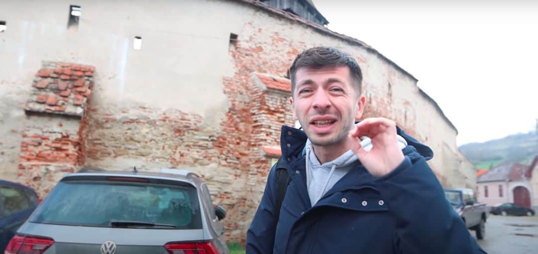 video: mircea bravo face turul cetății din axente sever - ”pe timp de război, aici sus era speakerul motivațional”