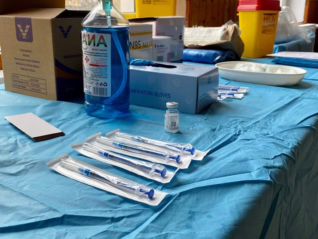 studiu - persoanele vaccinate sunt de unsprezece ori mai puţin susceptibile să moară sau să fie spitalizate din cauza covid