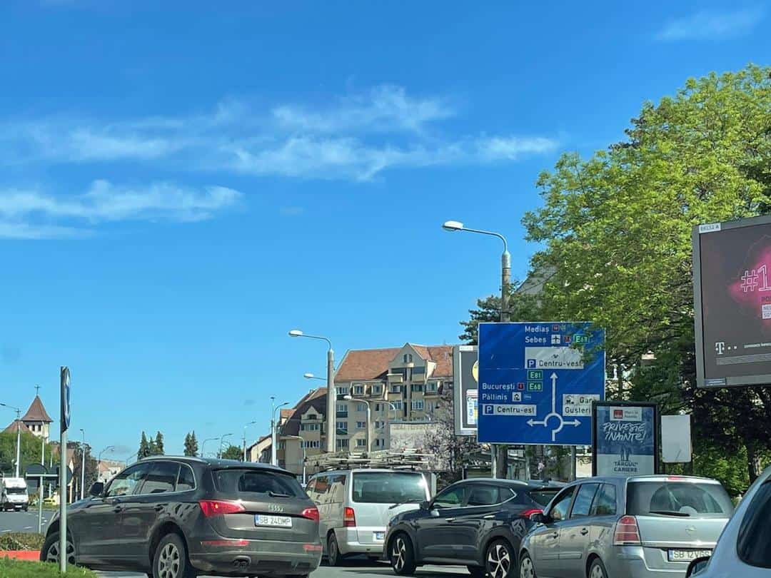 FOTO: Ce a lucrat Dorel toată ziua pe strada Bâlea din Sibiu