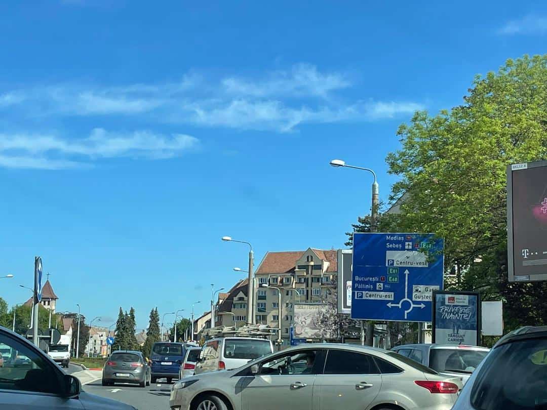 FOTO: Ce a lucrat Dorel toată ziua pe strada Bâlea din Sibiu