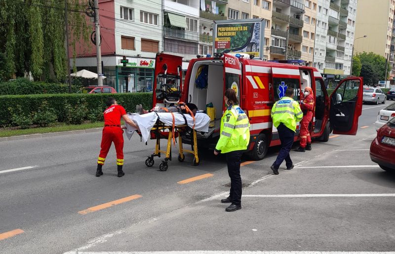 adolescentă în comă după ce a fost lovită de o mașină pe strada moldoveanu din sibiu