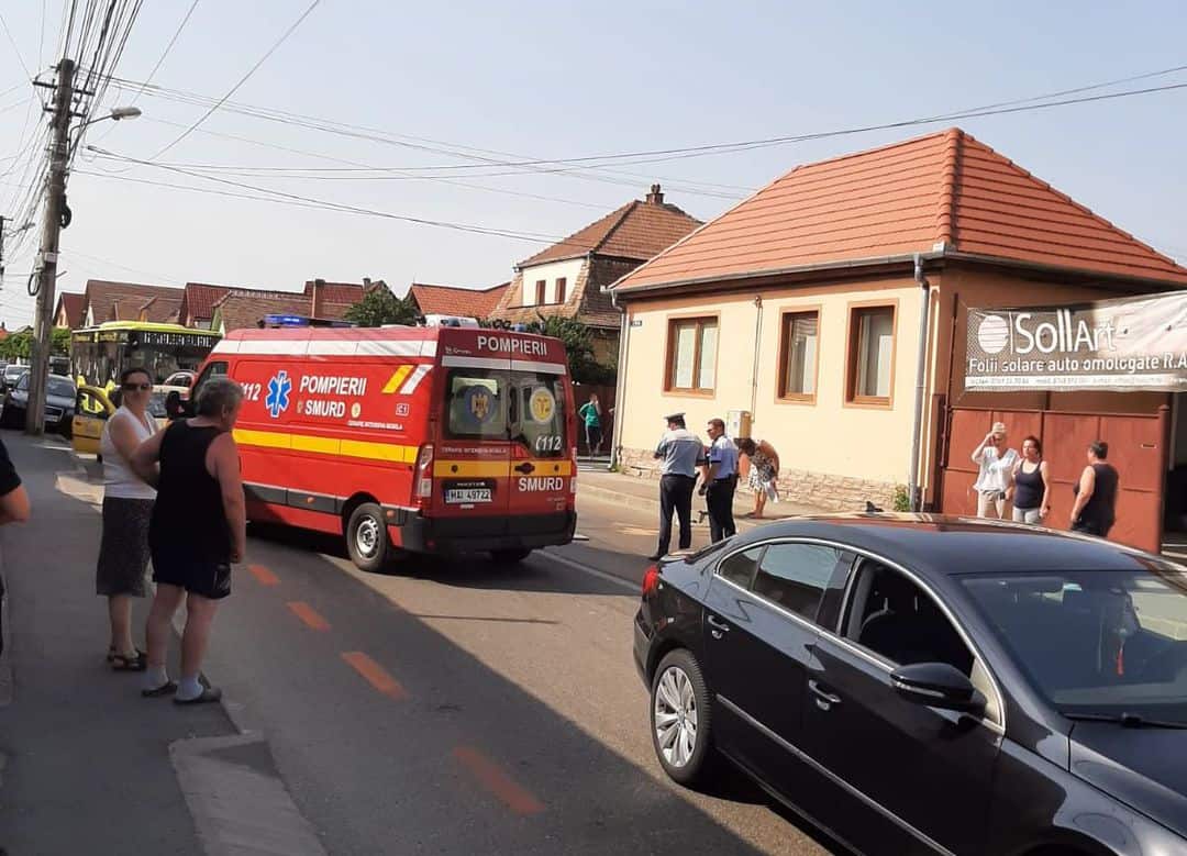 UPDATE: Accident pe strada Țiglarilor - Femeie lovită de o mașină